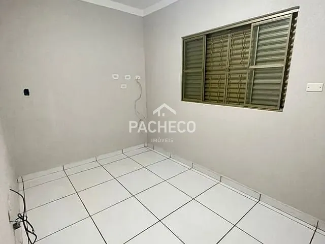 Casa com 125m² 3 quartos e 3 banheiros, à venda, no bairro Loteamento Planalto do Sol em Santa Bárbara d'Oeste