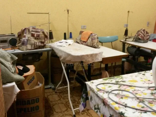 Casa 2 quartos e 1 banheiro, à venda, no bairro Jardim Zaira em Mauá