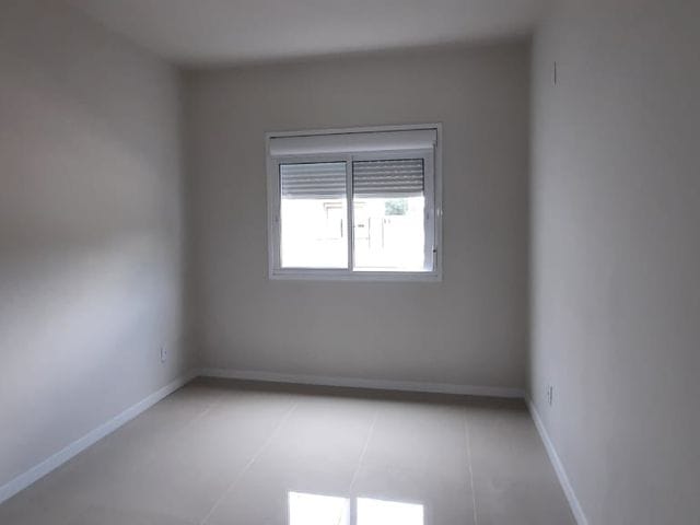 Casa com 63m² 2 quartos e 1 banheiro, à venda, no bairro Florida em Guaíba