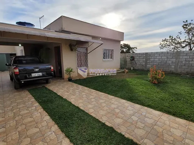 Casa com 360m² 3 quartos e 3 banheiros, à venda, no bairro Vila Maria Regina em Juatuba