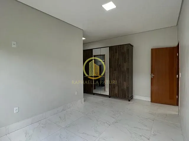 Casa com 300m² 3 quartos e 4 banheiros, à venda, no bairro Setor Habitacional Arniqueira (Águas Claras) em Brasília
