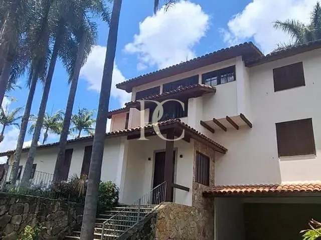 Casa 4 quartos e 6 banheiros, à venda, no bairro Jardim Estancia Santana em Bragança Paulista
