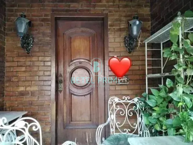 Casa 3 quartos e 2 banheiros, à venda, no bairro Santa Rosa em Niterói