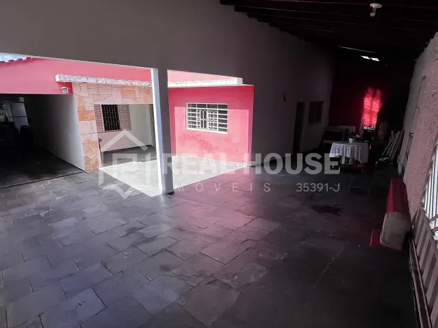 Casa com 264m² 4 quartos e 3 banheiros, à venda, no bairro Vila Almeida em Sorocaba