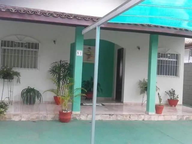 Casa com 300m² 4 quartos e 3 banheiros, à venda, no bairro Estufa I em Ubatuba