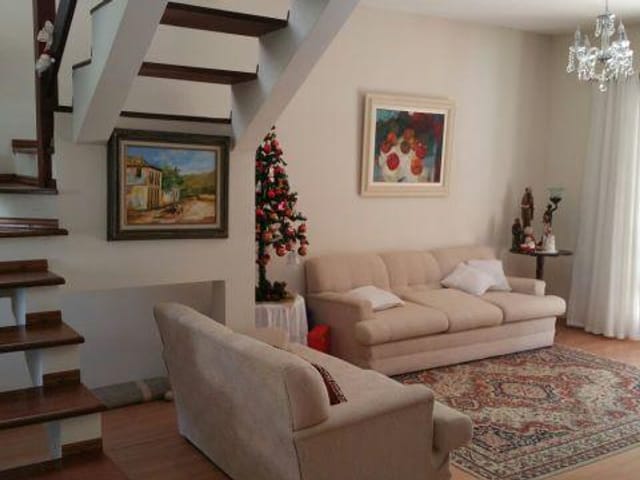 Foto do Casa - Linda Casa Urbanova Alto da Serra 01 | RUSSI IMÓVEIS