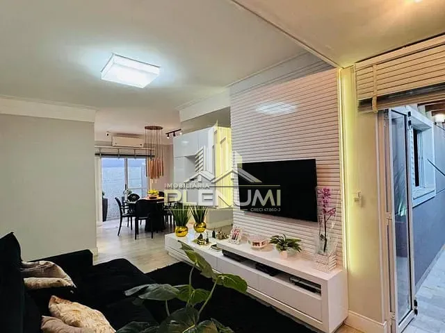 Casa com 250m² 3 quartos e 3 banheiros, à venda, no bairro Granja Regina em Rio Claro