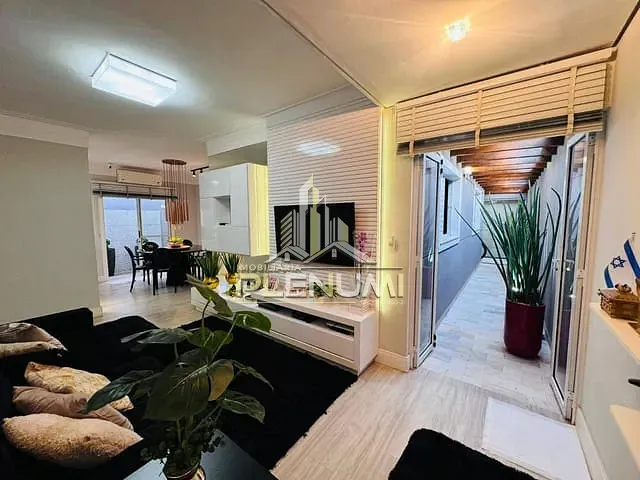 Casa com 250m² 3 quartos e 3 banheiros, à venda, no bairro Granja Regina em Rio Claro