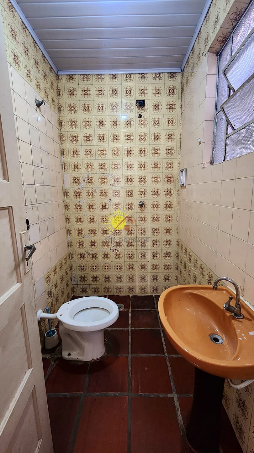 Casa à venda com 3 quartos, 90m² - Foto 12