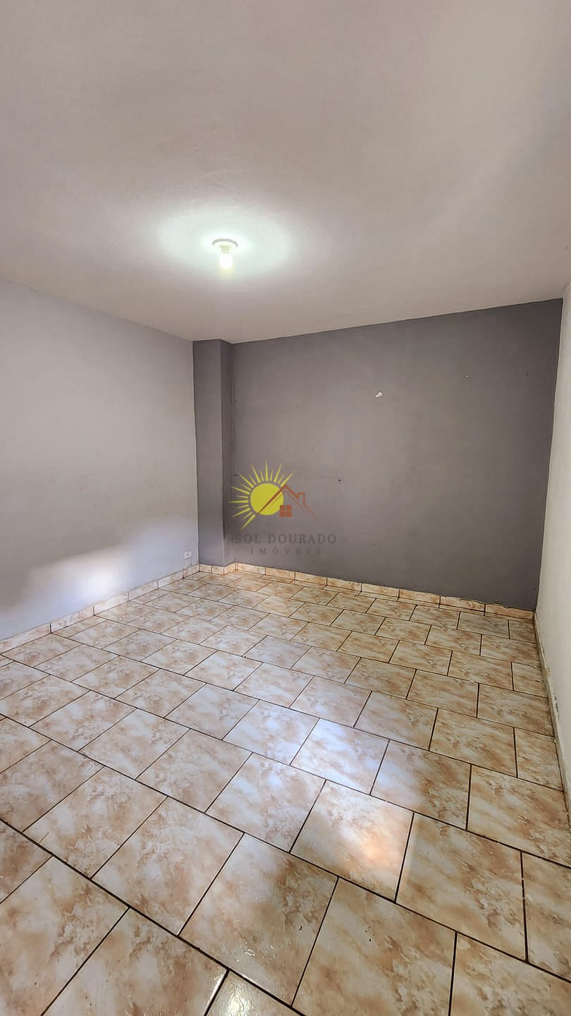 Casa à venda com 3 quartos, 90m² - Foto 14