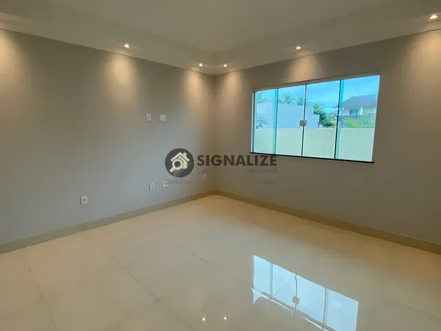 Casa 3 quartos e 4 banheiros, à venda, no bairro Nova São Pedro em São Pedro da Aldeia