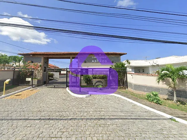 Casa com 315m² 4 quartos e 3 banheiros, à venda, no bairro Pontinha em Araruama
