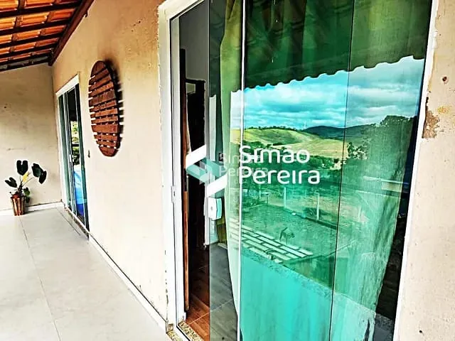 Casa 4 quartos e 3 banheiros, à venda, no bairro Centro em Matias Barbosa