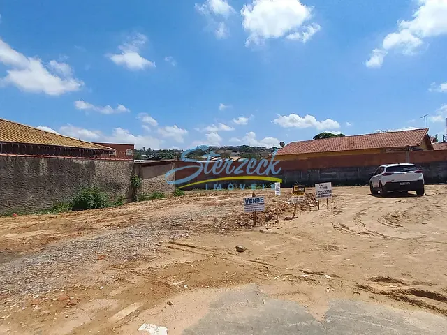 Casa com 1115m², à venda, no bairro Capela em Vinhedo