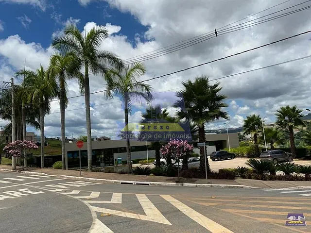 Casa 4 quartos e 4 banheiros, à venda, no bairro Água Fresca em Itabira