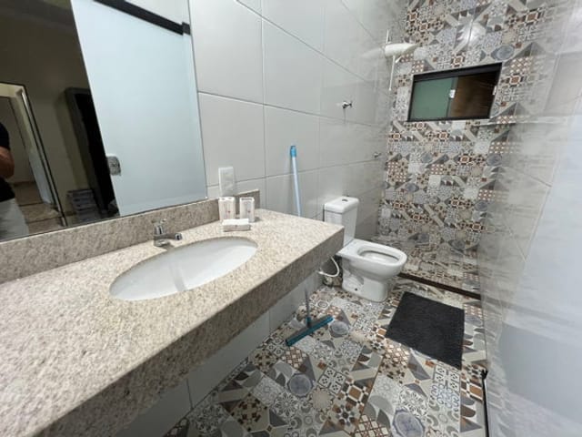 Casa 2 quartos e 2 banheiros, à venda, no bairro Condomínio Portal do Rio Quente em Rio Quente