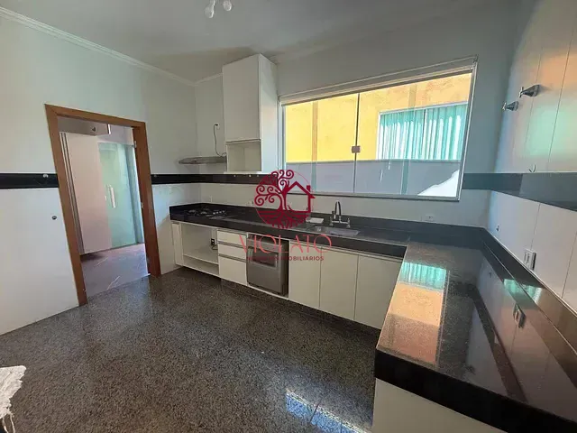 Casa com 500m² 4 quartos e 3 banheiros, para alugar, no bairro Promissão II em Lagoa Santa