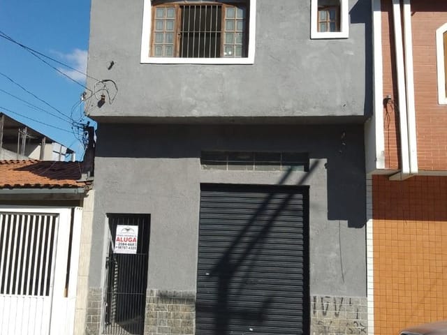 Casa 04 comodos - vila California