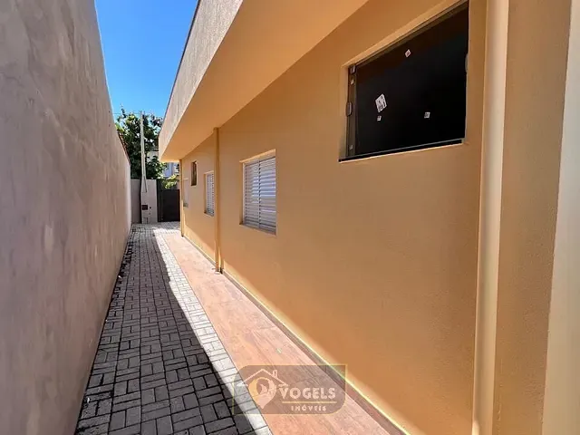 Casa 3 quartos e 2 banheiros, à venda, no bairro Moinho Residencial em Holambra