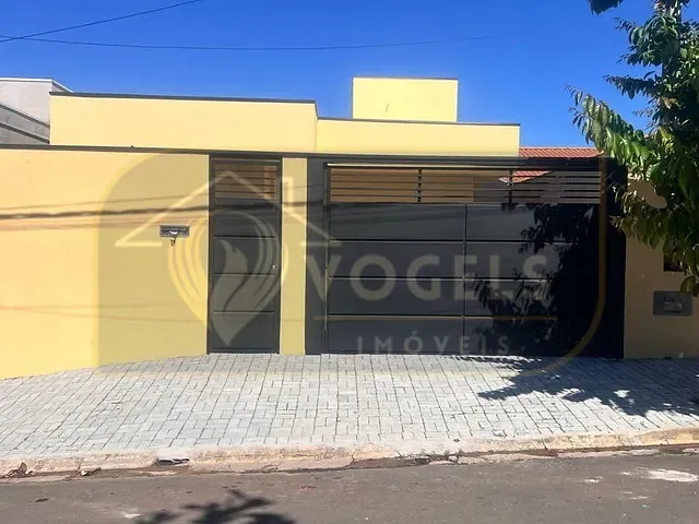 Casa 3 quartos e 2 banheiros, à venda, no bairro Moinho Residencial em Holambra