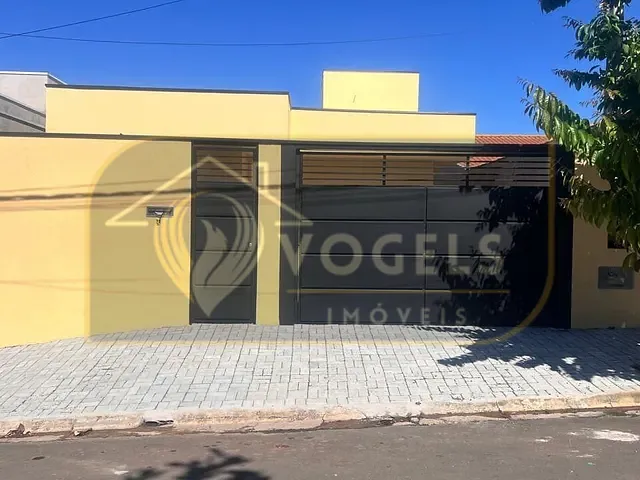 Casa 3 quartos e 2 banheiros, à venda, no bairro Moinho Residencial em Holambra