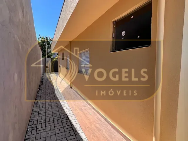 Casa 3 quartos e 2 banheiros, à venda, no bairro Moinho Residencial em Holambra