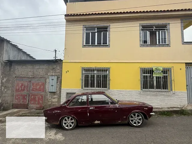 Casa 3 quartos e 1 banheiro, para alugar, no bairro São Miguel em Santos Dumont