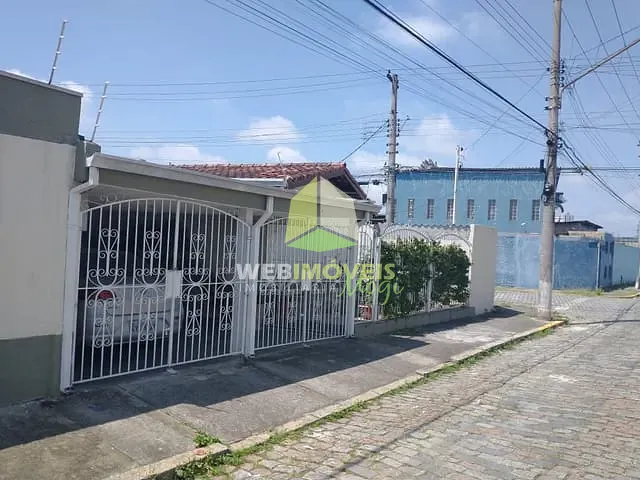 Casa com 141m² 3 quartos e 2 banheiros, à venda, no bairro Vila Nancy em Mogi Das Cruzes