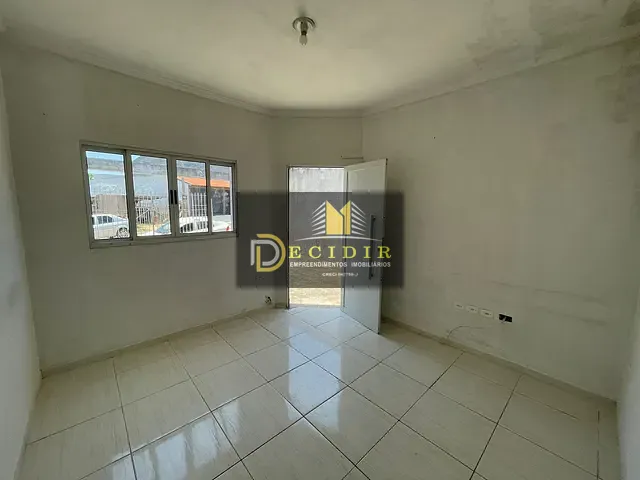 Casa com 162m² 2 quartos e 2 banheiros, à venda, no bairro Loteamento Santa Edwiges em Salto