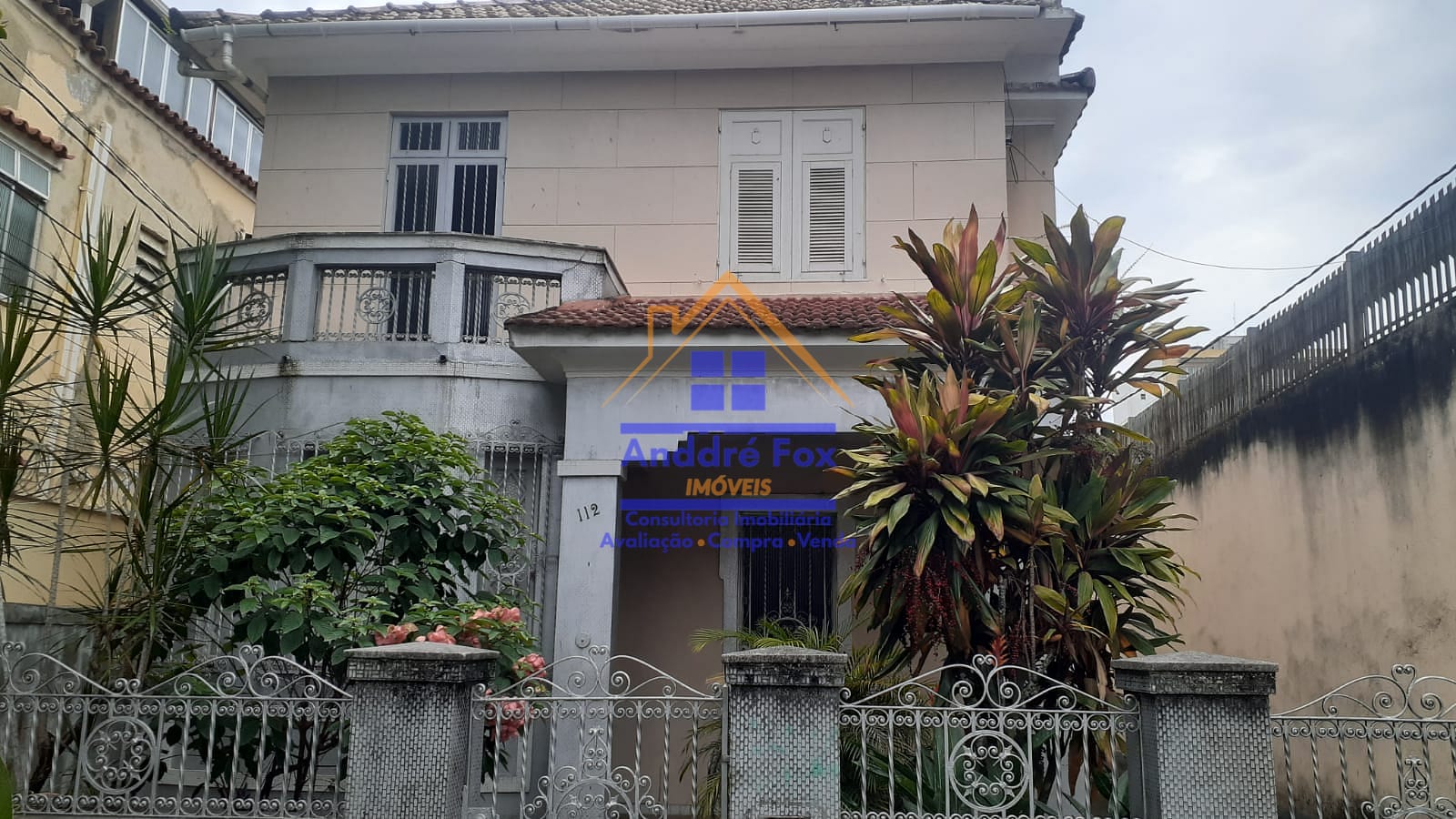 Casa, 5 quartos, 140 m² - Foto 1