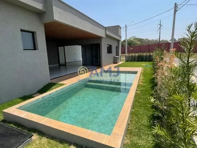 Casa com 443m² 4 quartos e 5 banheiros, à venda, no bairro  Jardins Capri  em Senador Canedo
