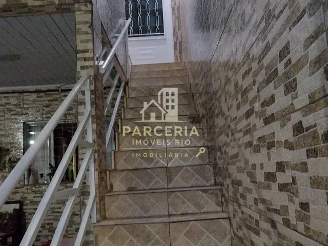 Casa com 250m² 4 quartos e 3 banheiros, à venda, no bairro Irajá em Rio de Janeiro
