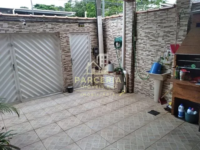 Casa com 250m² 4 quartos e 3 banheiros, à venda, no bairro Irajá em Rio de Janeiro