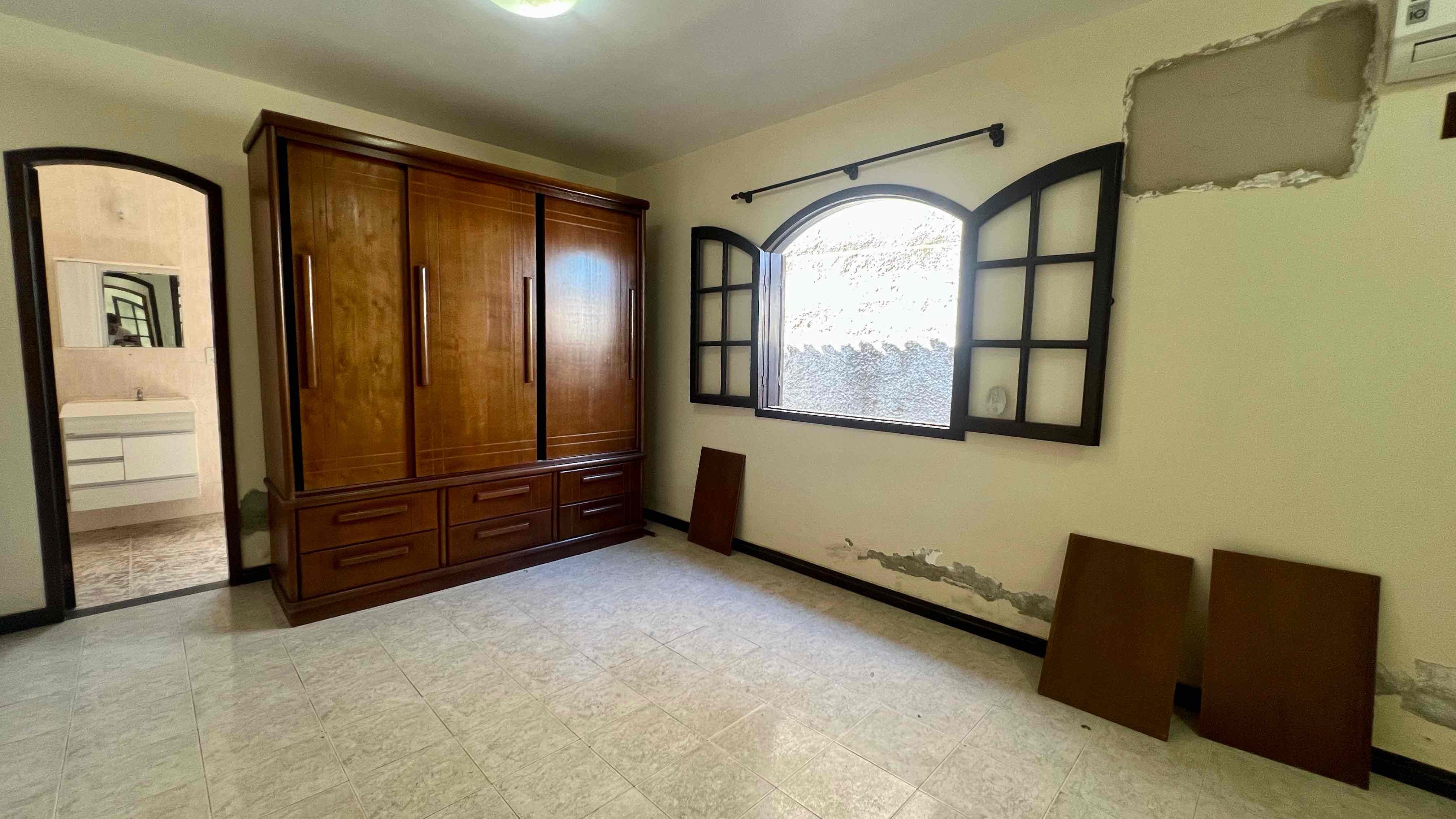 Casa à venda com 2 quartos, 272m² - Foto 9