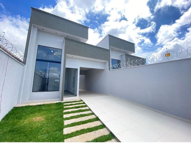 Foto do Casa - CASA 3 QUARTOS, SUÍTE, QUINTAL COM ESPAÇO PARA PISCINA, R$ 359,000,00, PRÓXIMO DA AVENIDA INDEPENDÊNCIA. | Aucelio Neto Imóveis