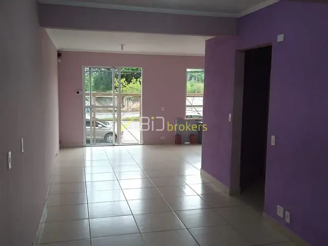 Casa para alugar, no bairro Parque Continental em São Paulo