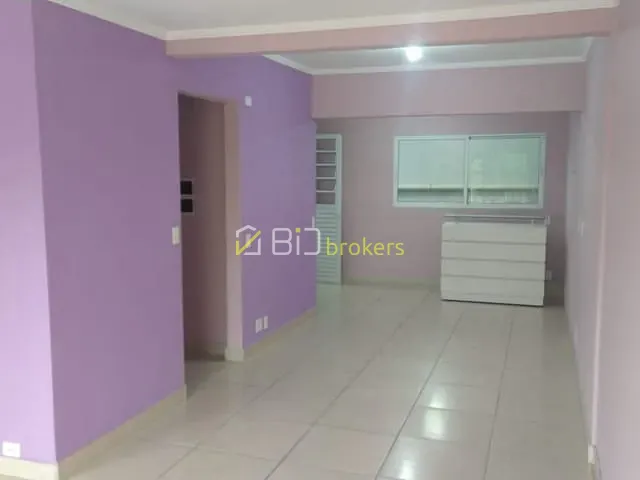 Casa para alugar, no bairro Parque Continental em São Paulo