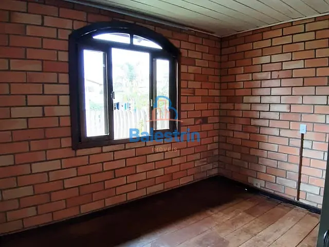 Casa 3 quartos e 2 banheiros, à venda, no bairro Das Nações em Fraiburgo