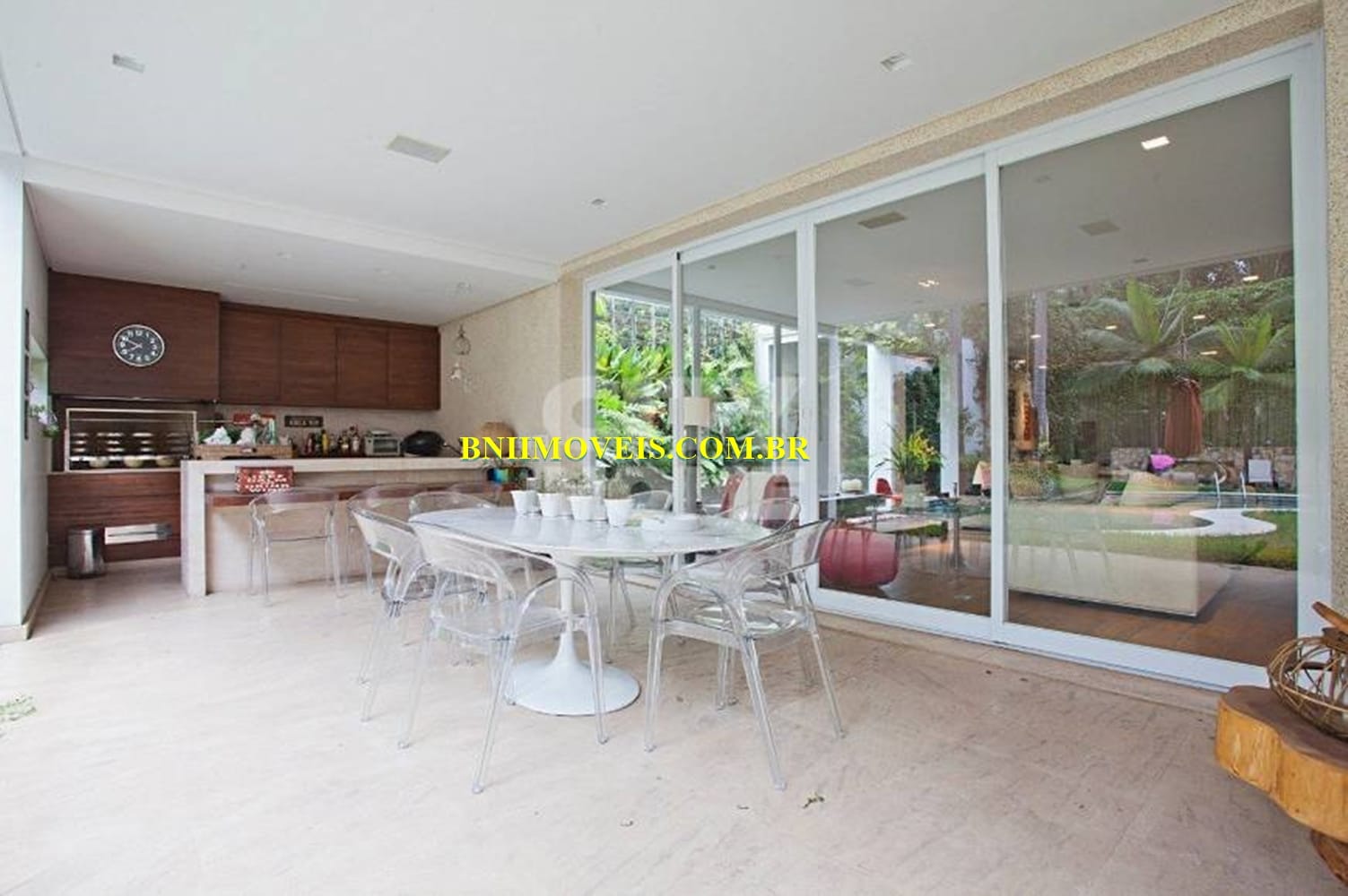 Casa, 4 quartos, 750 m² - Foto 1