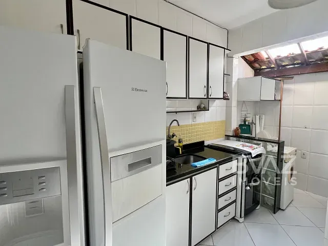 Casa com 80m² 2 quartos e 3 banheiros, à venda, no bairro Peró em Cabo Frio