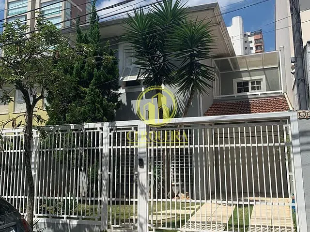 Casa 3 quartos e 3 banheiros, à venda, no bairro Aclimação em São Paulo