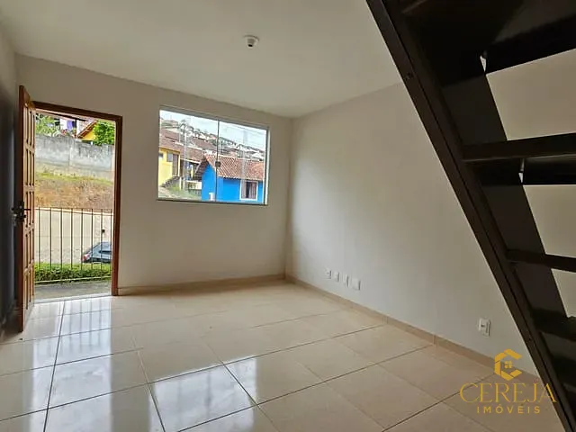 Casa com 80m² 2 quartos e 2 banheiros, à venda, no bairro São Geraldo em Nova Friburgo