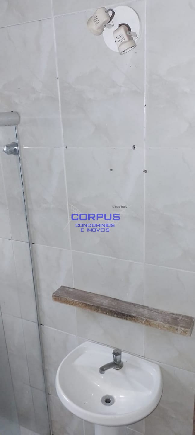 Casa à venda e aluguel com 2 quartos, 100m² - Foto 8