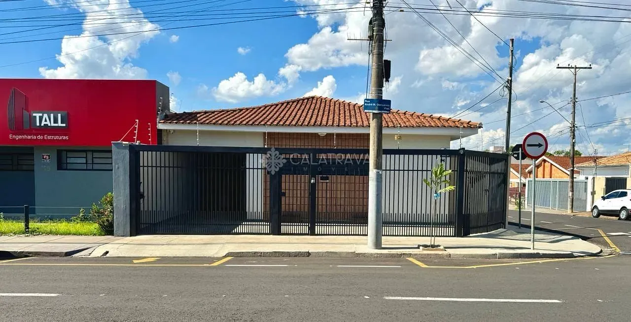 Casa, 3 quartos, 184 m² - Foto 1
