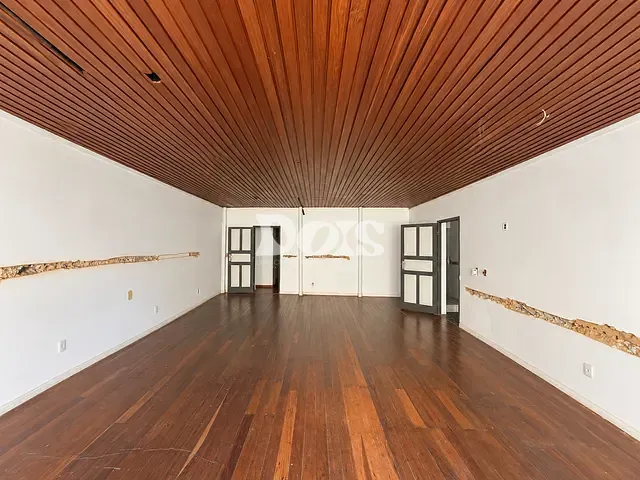 Casa para alugar, no bairro Centro em Vitória
