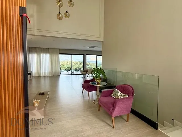 Casa com 942m² 5 quartos e 7 banheiros, à venda, no bairro Parques do Vale em Caratinga