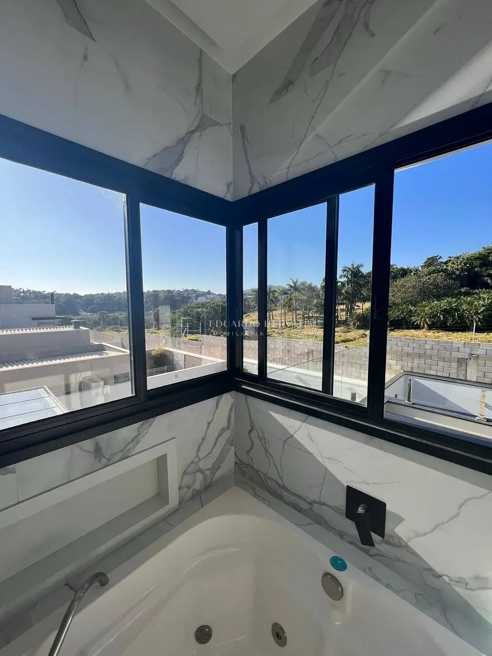 Casa, 3 quartos, 232 m² - Foto 10