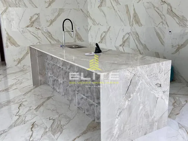 Casa com 500m² 3 quartos e 3 banheiros, à venda, no bairro Jardim Aurora em Sorriso