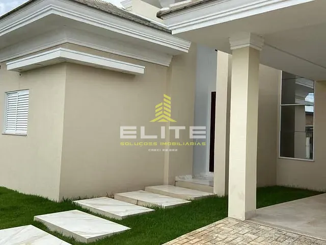 Casa com 500m² 3 quartos e 3 banheiros, à venda, no bairro Jardim Aurora em Sorriso