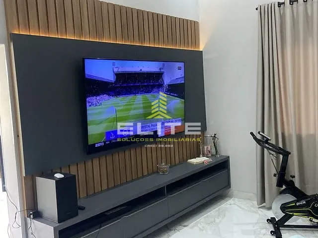 Casa com 500m² 3 quartos e 3 banheiros, à venda, no bairro Jardim Aurora em Sorriso